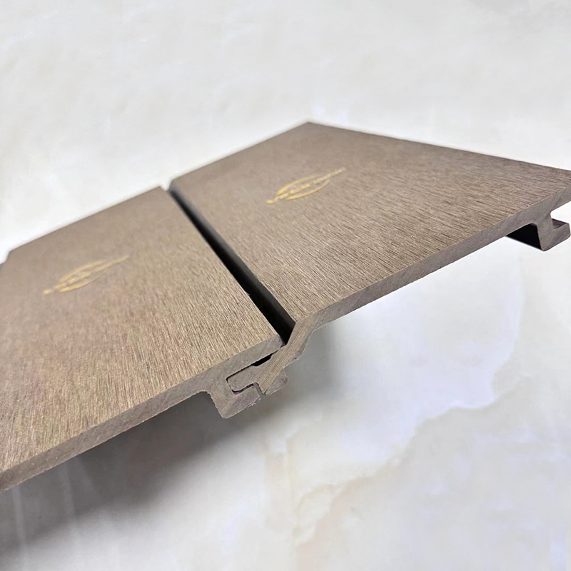 Lukittava 3D WPC-sein&auml;paneeli